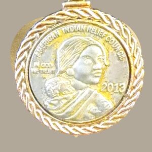 2013 American Indian relief carnal commemorative pendant -  Sasquatch - necklace